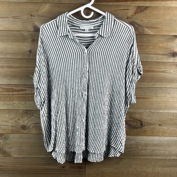 Jane and Delancey Tops - Jane + Delancey Womens Shirt Cap Sleeve Button Up Striped Seersucker Size 2X